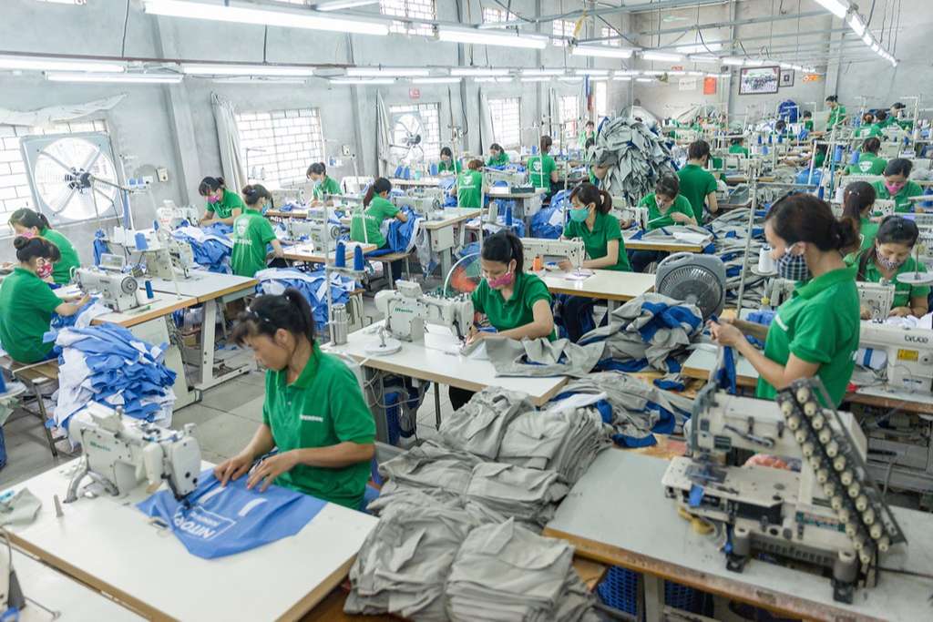 xưởng gia công local brand