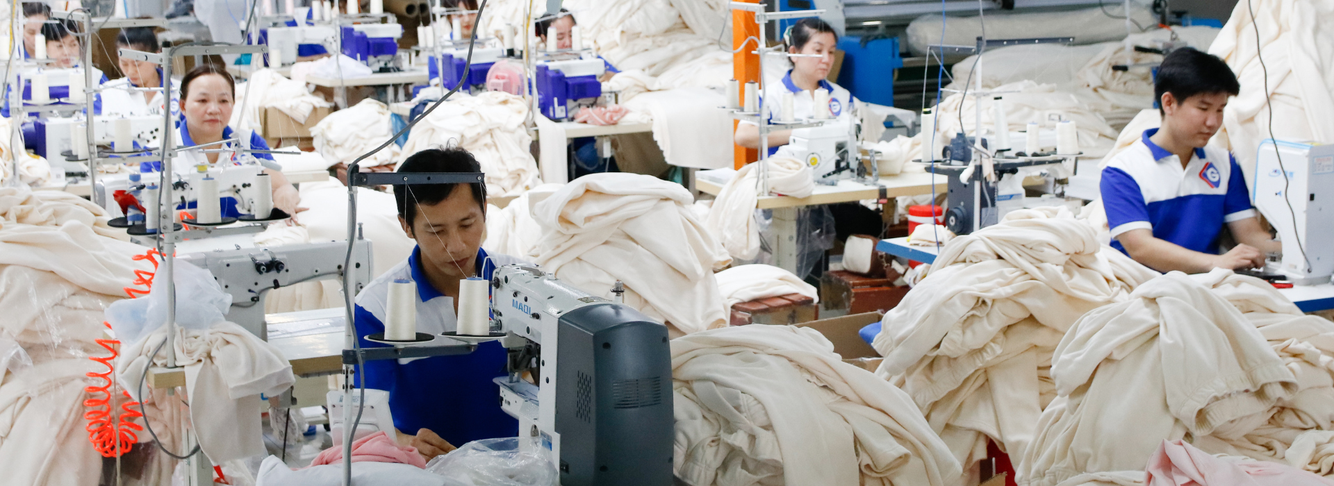 Khu vực may tại xưởng Gavitex